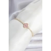 Pirinç Gold Renk Pembe Zirkon Taşlı Yonca Model Su Yolu Kadın Bileklik 5886