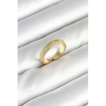 Gold Renk Şerit Zirkon Taşlı Kadın Yüzük 5886