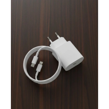iPhone 14 13 12 11 Pro Max XR XS 20W Hızlı Şarj Adaptörü