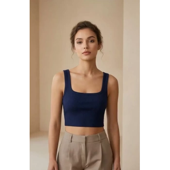 Kadın Lacivert Kalın Askılı Crop Top Büstiyer – Modern ve Şık Tasarım