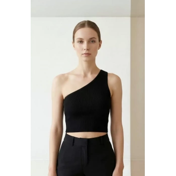 Kadın Siyah Tek Omuz Crop Büstiyer – Modern ve Şık Tasarım