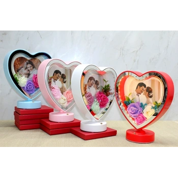 Kişiye Özel Fotoğraf Alanlı Kalpli Led Çerçeve Model 2