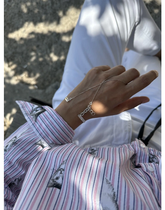 Ay ve Yıldızlı Şahmeran