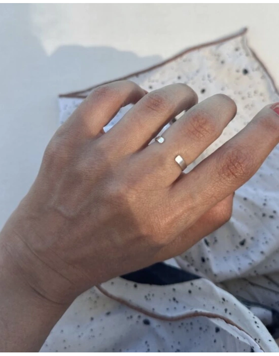 İnce Önü Açık Yüzük