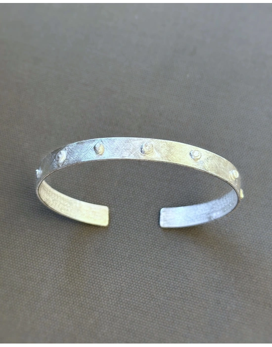 Noktalı Kelepçe Bileklik