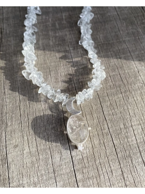 Kuvars Taşlı Ay Kolye
