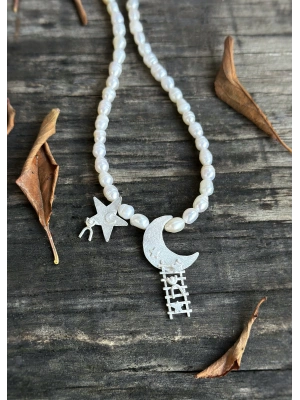 İncili Merdivenli Ay Yıldız Kolye