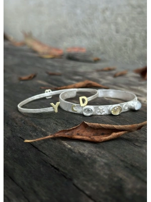 Patili ve Harfli Bileklik