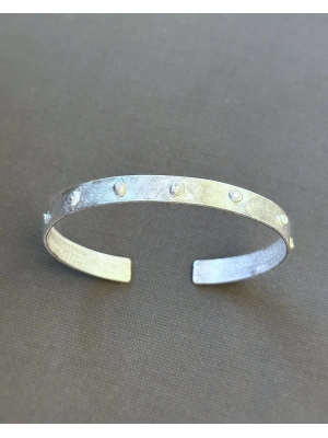 Noktalı Kelepçe Bileklik