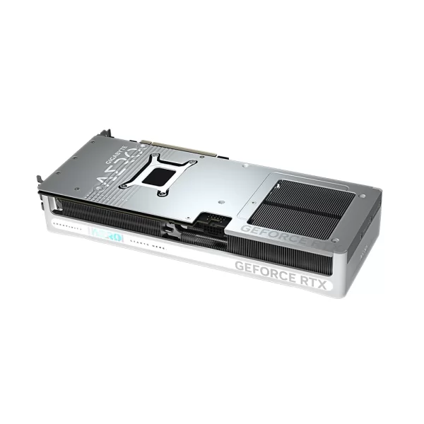 Gigabyte GeForce RTX 5080 AERO OC SFF 16GB DLSS 4 256 Bit GDDR7 Beyaz Ekran Kartı