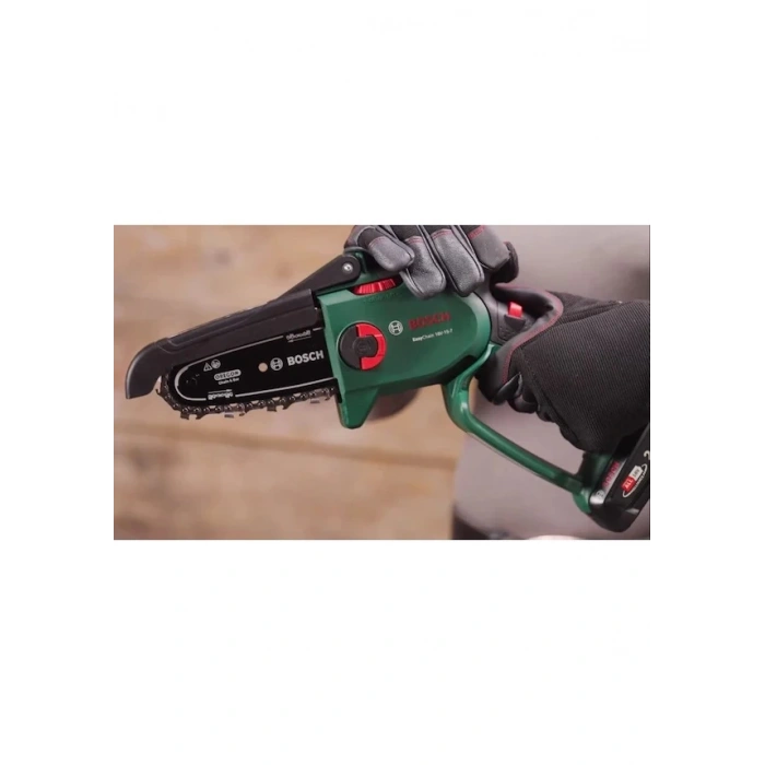 Bosch Easychain 18v-15-7 Şarjlı Zincirli Budama Makinası 18 Volt - 06008B8900