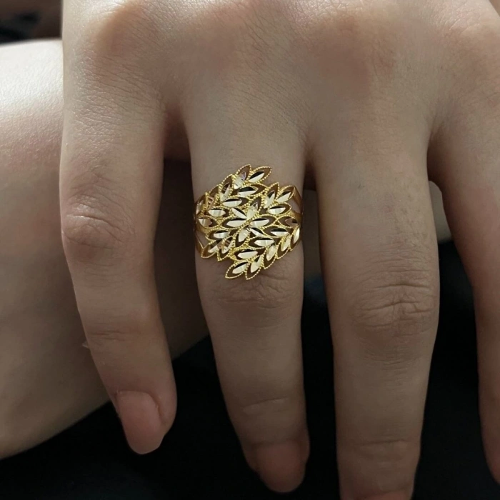 14 Ayar Altın Dallı Yüzük