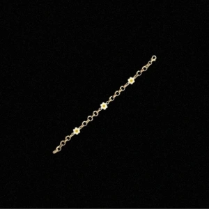 14 Ayar Altın Papatya Motifli Çocuk Bilekliği