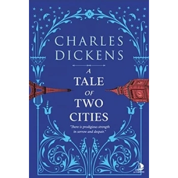 A Tale of Two Cities (İngilizce)
