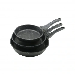 KRT-1040 ( 3PCS ) DÖKÜM TAVA SETİ ( 20-24-28CM ) ( KABARTMA PİRAMİT DESENLİ BAKALİT SAP=18.2CM ) ( POŞETLİ AMBALAJ )*10