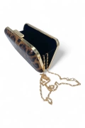 Leopar Desenli Gold Çerçeveli Zincirli Parlak Kadın Clutch - Wild Glam