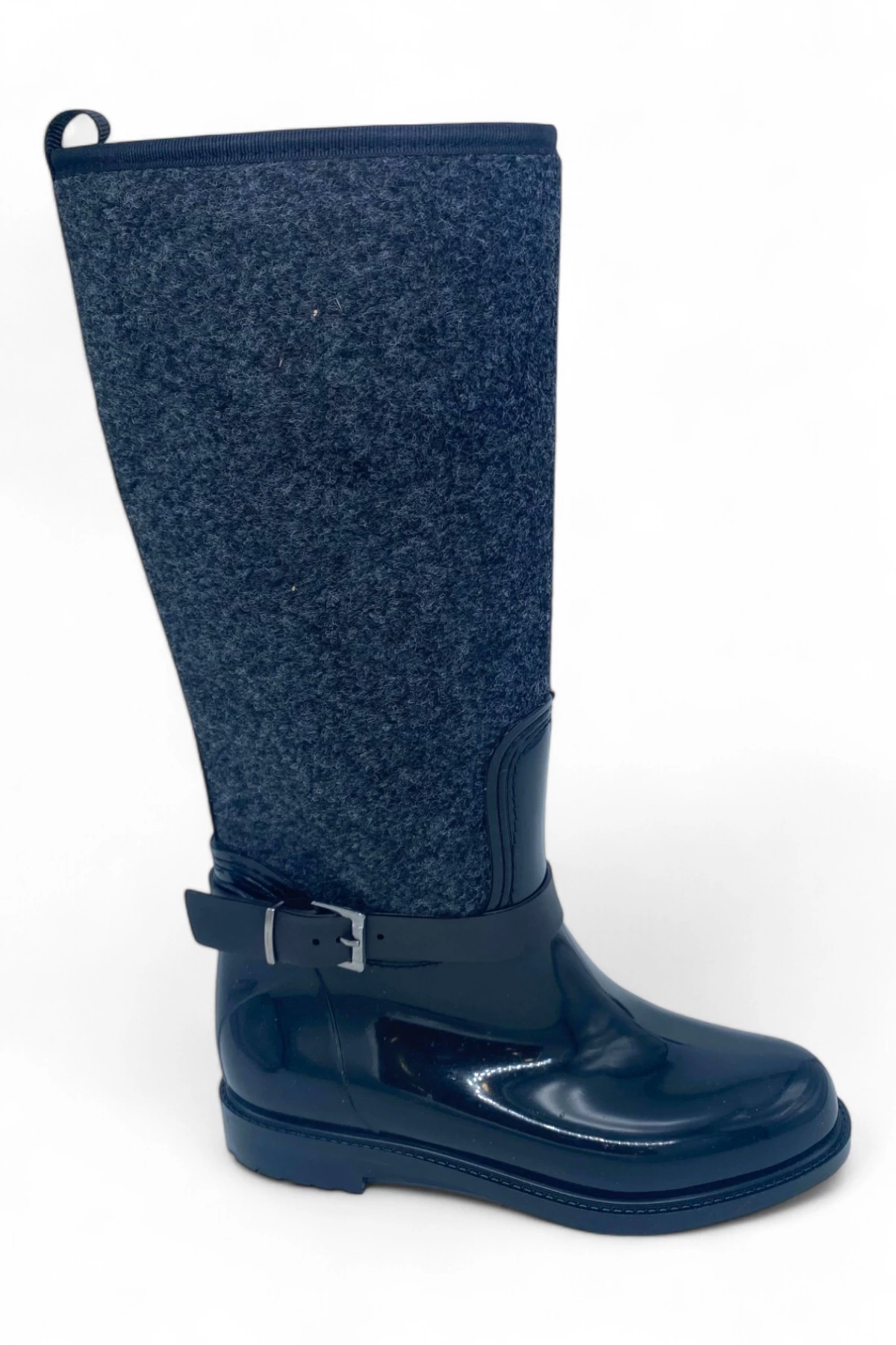 Add Elegance to the Storm: Belt Detailed Woolen Womens Black Rain Boots - Storm Chic