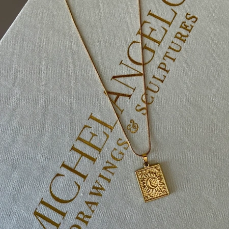 Ay-Güneş Madalyon Kolye