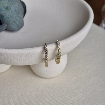 Xuping Minimal Full Taş Halka Küpe