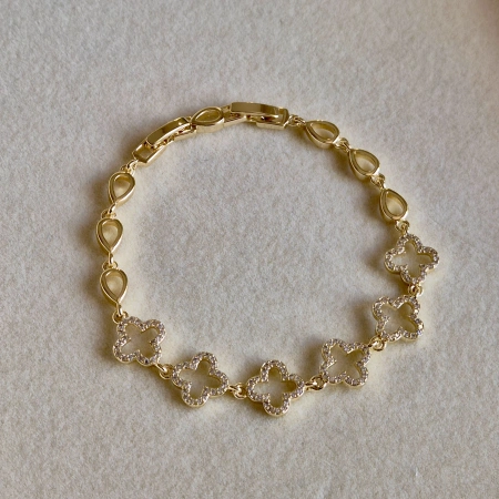 Xuping Yonca Bileklik