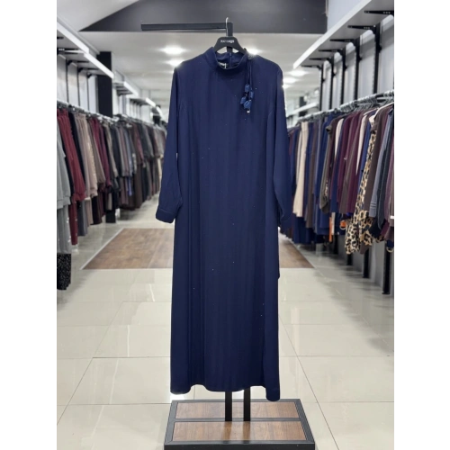 BELDEN KEMERLİ BOYNU AKSESUARLI ELBİSE - Lacivert