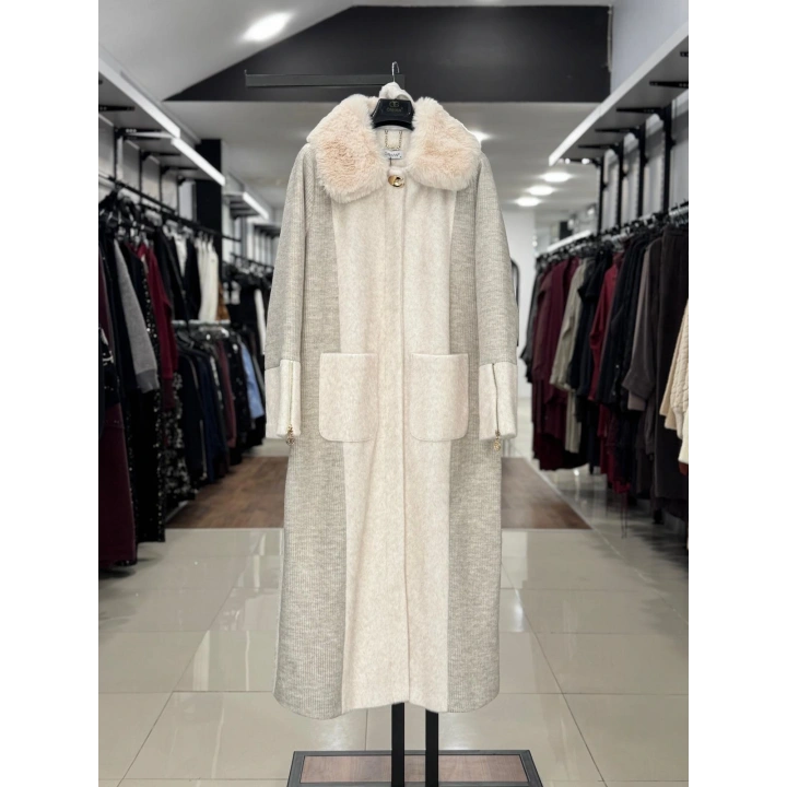 KÜRK DETAYLI KEMERLİ KABAN - Ekru