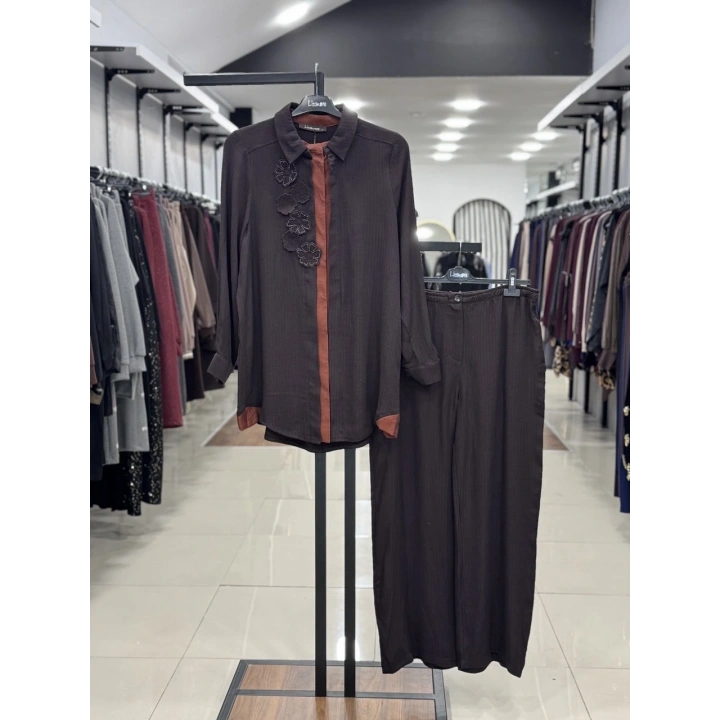 ÖNÜ İÇTEN ÇITÇIT DETAYLI PANTOLONLU RAHAT İKİLİ TAKIM - Kahverengi