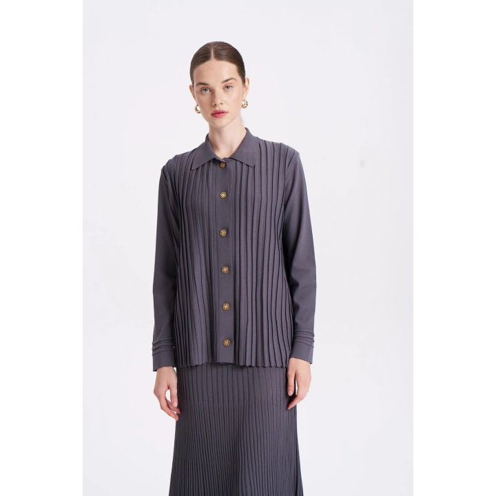 ÖNÜ KOMPLE BEKLETMELİ HIRKA - Koyu Gri