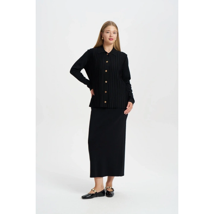 ÖNÜ KOMPLE BEKLETMELİ HIRKA - Siyah