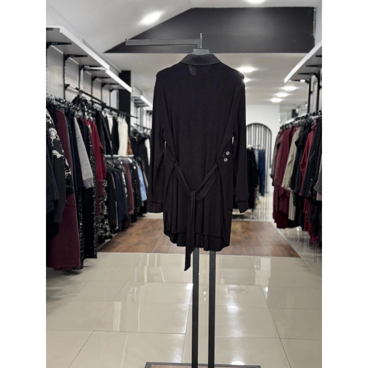 ÖNÜ ÇİÇEK DESENLİ KEMERLİ TUNİK - Siyah