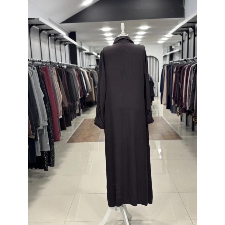 ÜST VE YAKA DETAYI FARKLI ELBİSE - Kahverengi