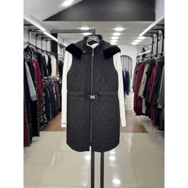 YAKASI ÇIKABİLEN KÜRKLÜ YELEK - Siyah