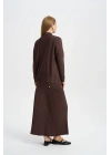 ÖNÜ KOMPLE BEKLETMELİ HIRKA - Kahverengi