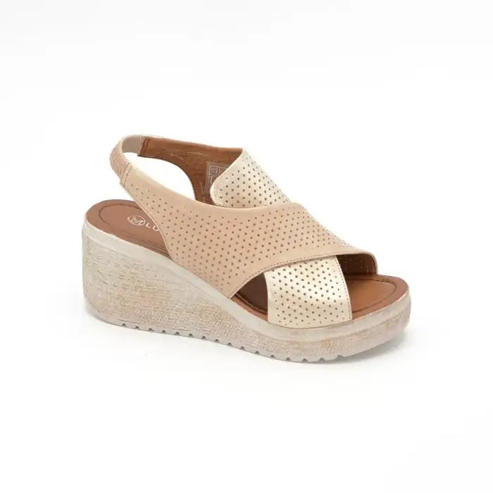 18000 PKR Hakiki Deri Bayan Sandalet Bej