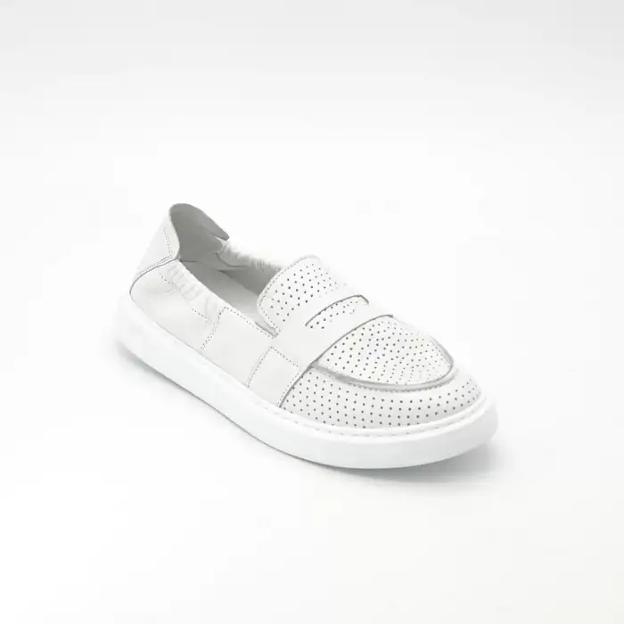 6000 DMT Hakiki Deri Bayan Ayakkabı Beyaz Delikli Loafer