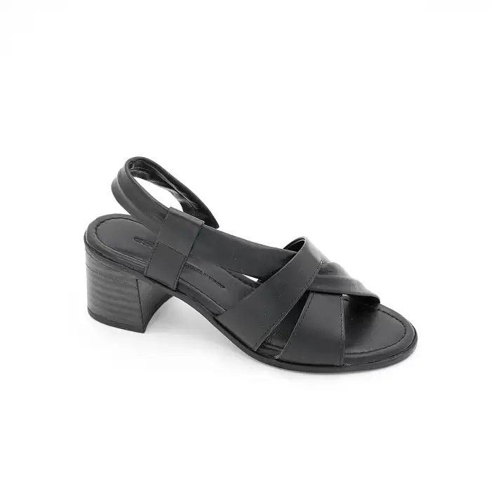 520 EST Hakiki Deri Topuklu Bayan Sandalet Siyah