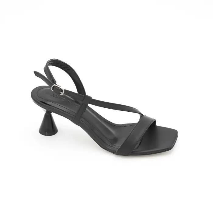 856 BNO Bantlı Bayan Ayakkabı 7 cm Siyah