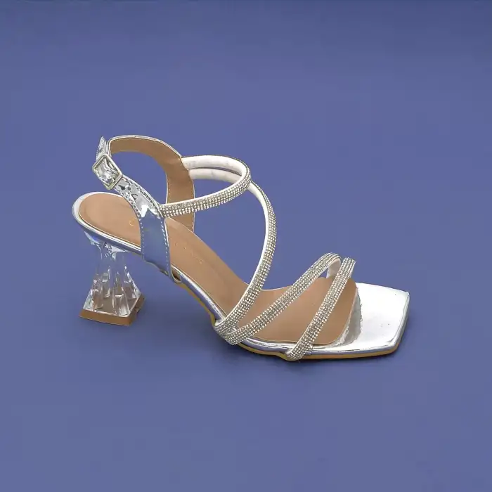 701 ULS Bantlı Bayan Ayakkabı 8 cm Gümüş