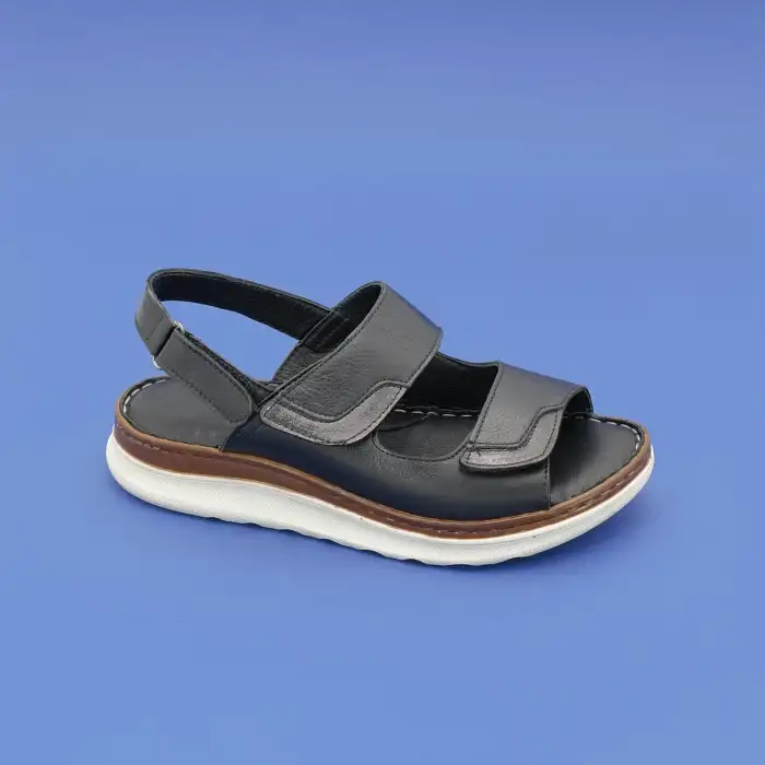 1715 IZZ Hakiki Deri Bayan Sandalet Siyah