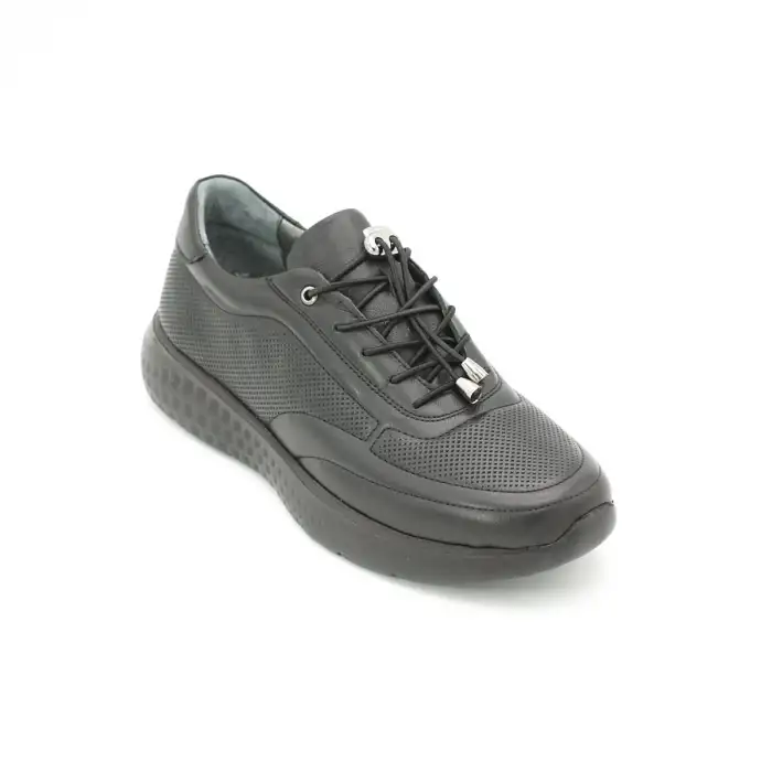 111 YVZ Hakiki Deri Bayan Ayakkabı Siyah