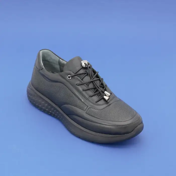 111 YVZ Hakiki Deri Bayan Ayakkabı Siyah