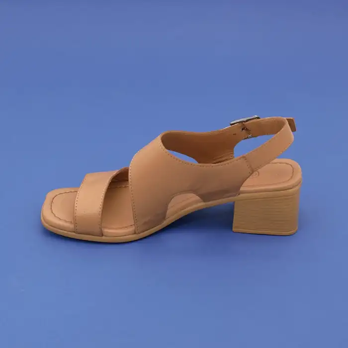 1009 YVZ Hakiki Deri Bayan Sandalet Taba