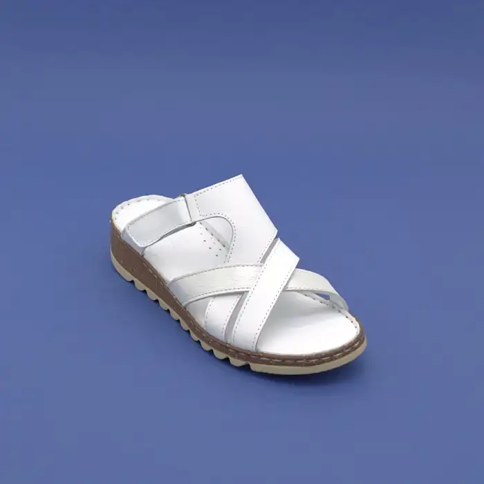 EKN 012 Hakiki Deri  Bayan Terlik Beyaz