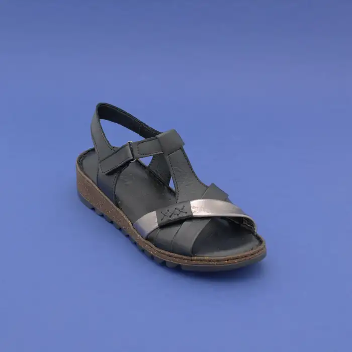 EKN 207 Hakiki Deri Bayan Sandalet Siyah