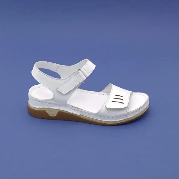 EKN M22 Hakiki Deri Bayan Sandalet Beyaz