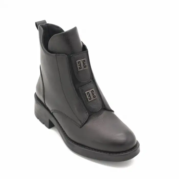 SRK 24102 Hakiki Deri Klasik Bayan Bot Siyah