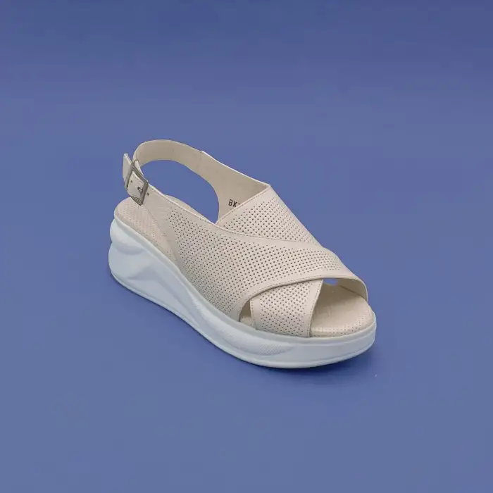 SRK 42619 Hakiki Deri Kalın Taban Bayan Sandalet Bej