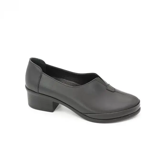 YVZ 4004 Hakiki Deri Kısa Topuklu Bayan Ayakkabı Siyah