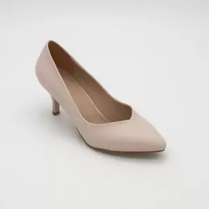 96 EST Klasik Bayan Ayakkabı Stiletto Ten