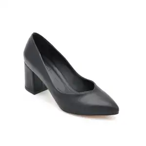 303 EST Klasik Bayan Ayakkabı Stiletto Siyah